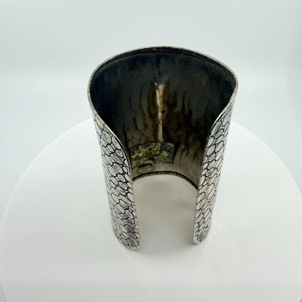 Vintage Silver Tone Tall Cuff Bracelet Embossed Pebble Pattern Modernist‎ Retro
